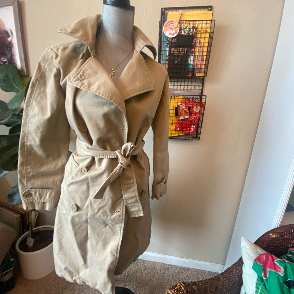 gap khaki trench coat